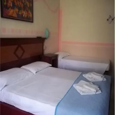 Maida Hotel *