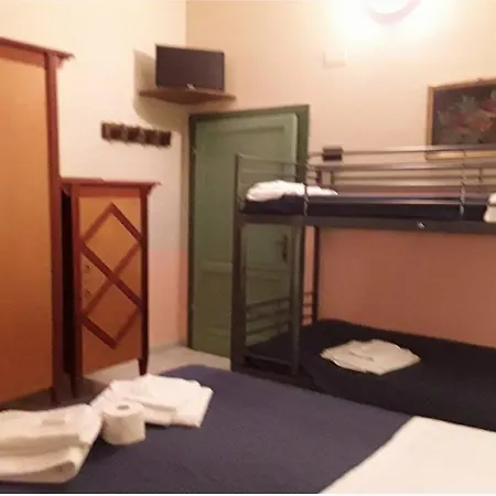Maida Hotel *