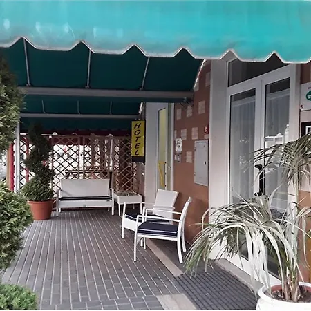 Hotel Maida *